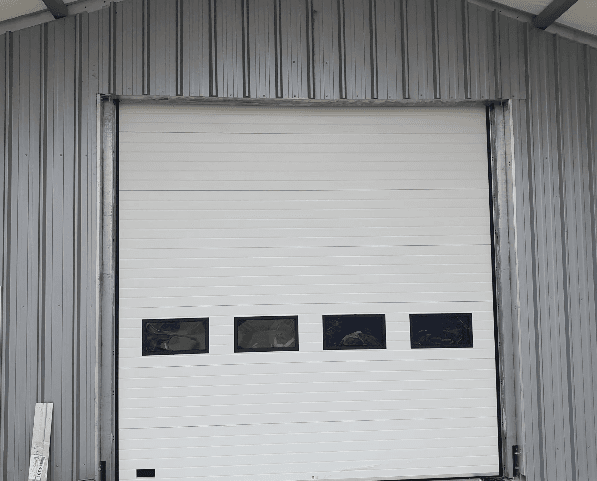Porte industrielle sectionnelle Techni Fermetures